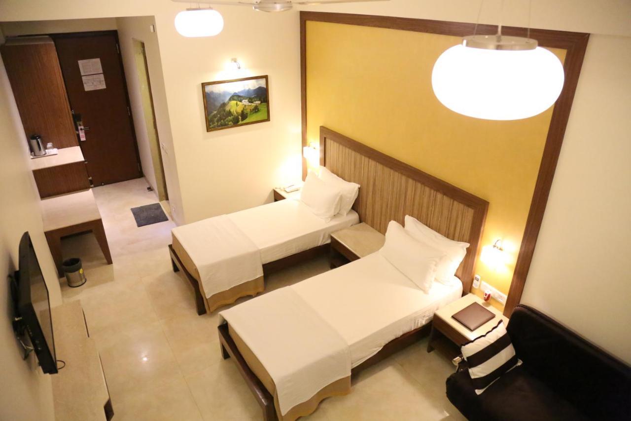 Vits Lonavala Hotel Exterior foto