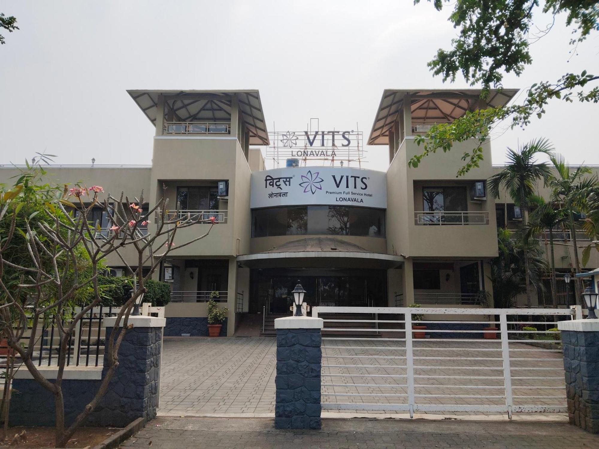 Vits Lonavala Hotel Exterior foto